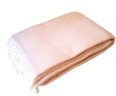 Koc 100% wełna nowozelandzka 500g 150x200 diagonalny jasny róż
